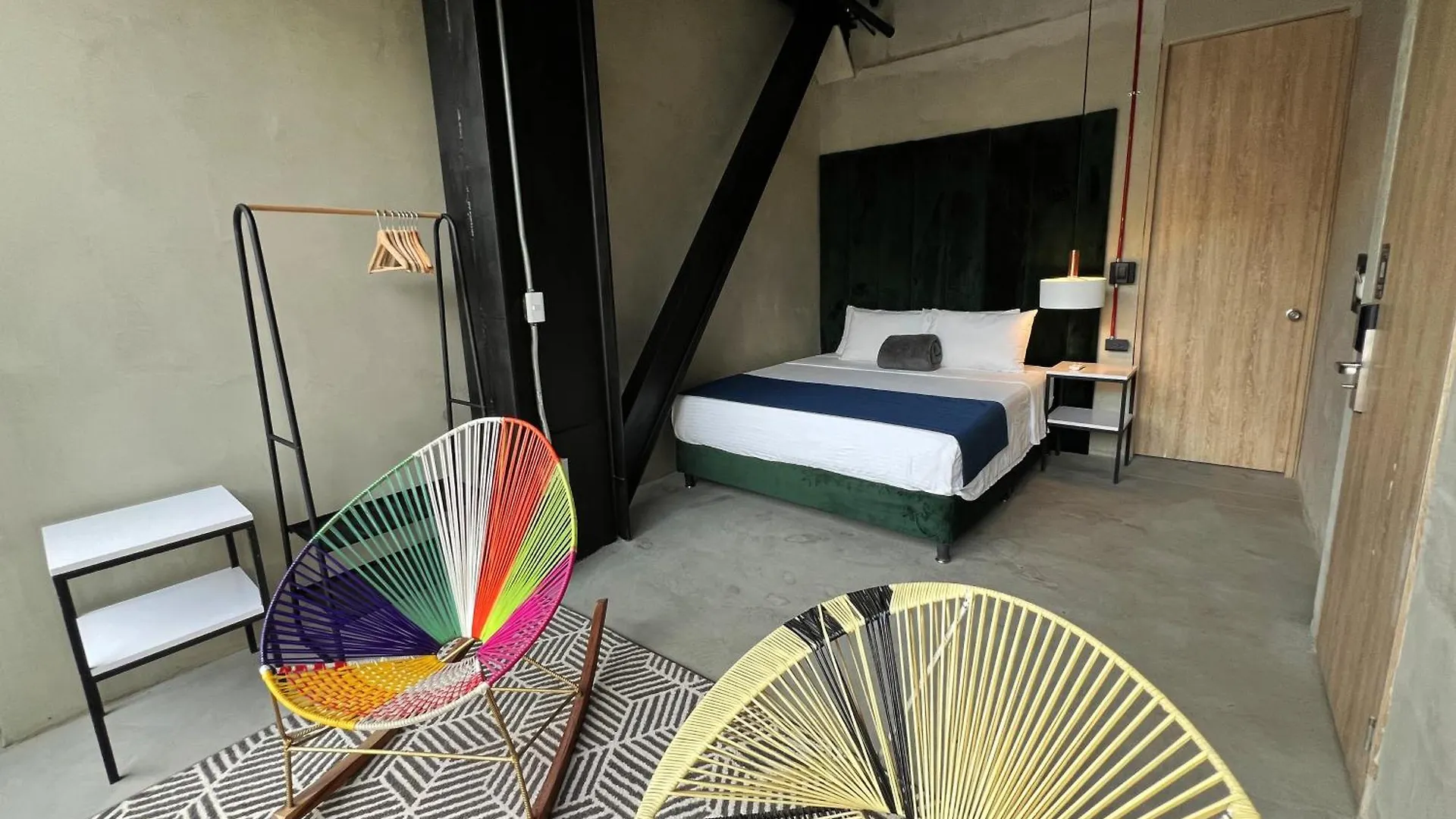 Loft Apartamentos Lleras Medellin