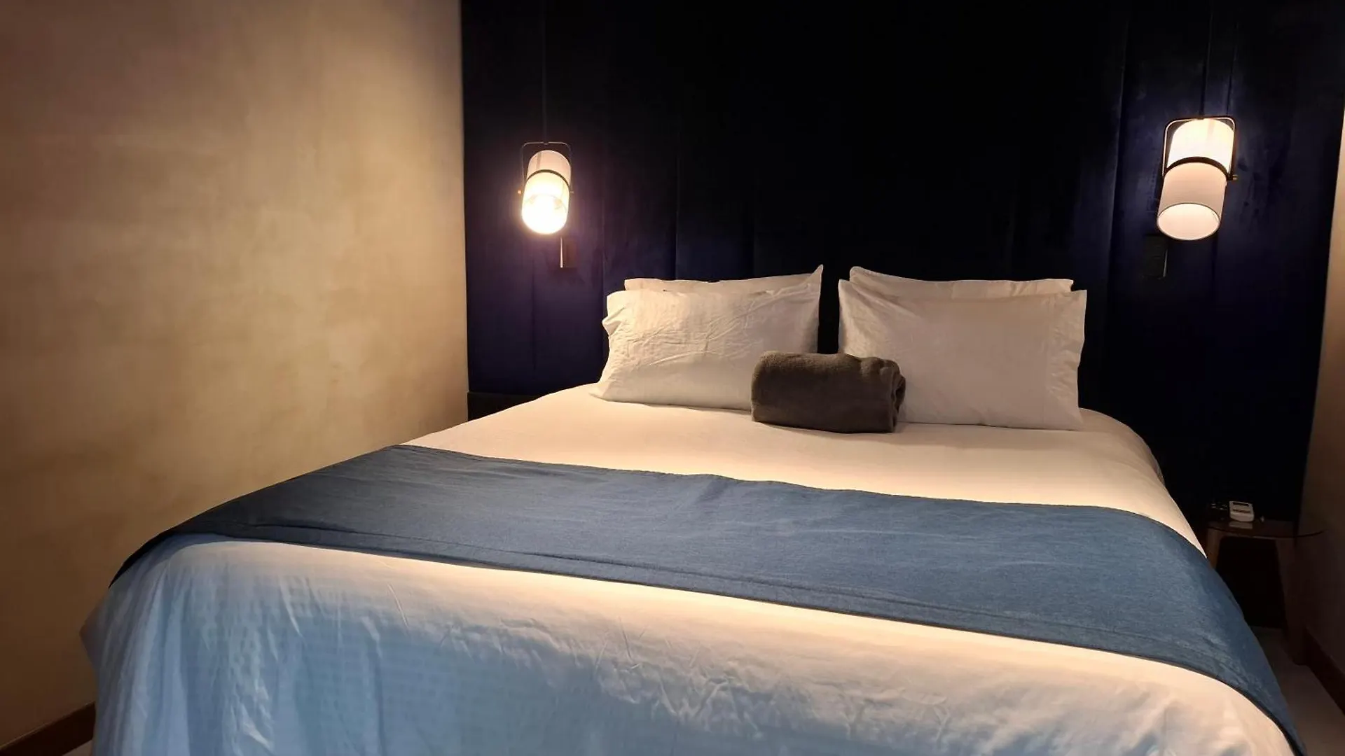 Loft Apartamentos Lleras Medellin 0*,  Colombia